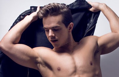 ShentonStage's tweet photo. The hottest men in the West End (according to @PocketSizeBlog, anyway), inc @bencirish, @Ashleyday_86, @WillJayLucas, @Jacob_maynard &amp; more. https://t.co/V8DZa0gqxz https://t.co/OIb7licOR0