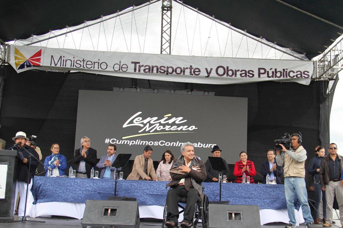 Presidencia_Ec's tweet photo. Presidente @Lenin Moreno participa en la presentación del avance de la obra civil del Sistema de Agua Potable Pesillo-Imbabura y reinicio de trabajos en la circunvalación de Otavalo  | #CumplimosConImbabura https://t.co/sczPl1yTpv