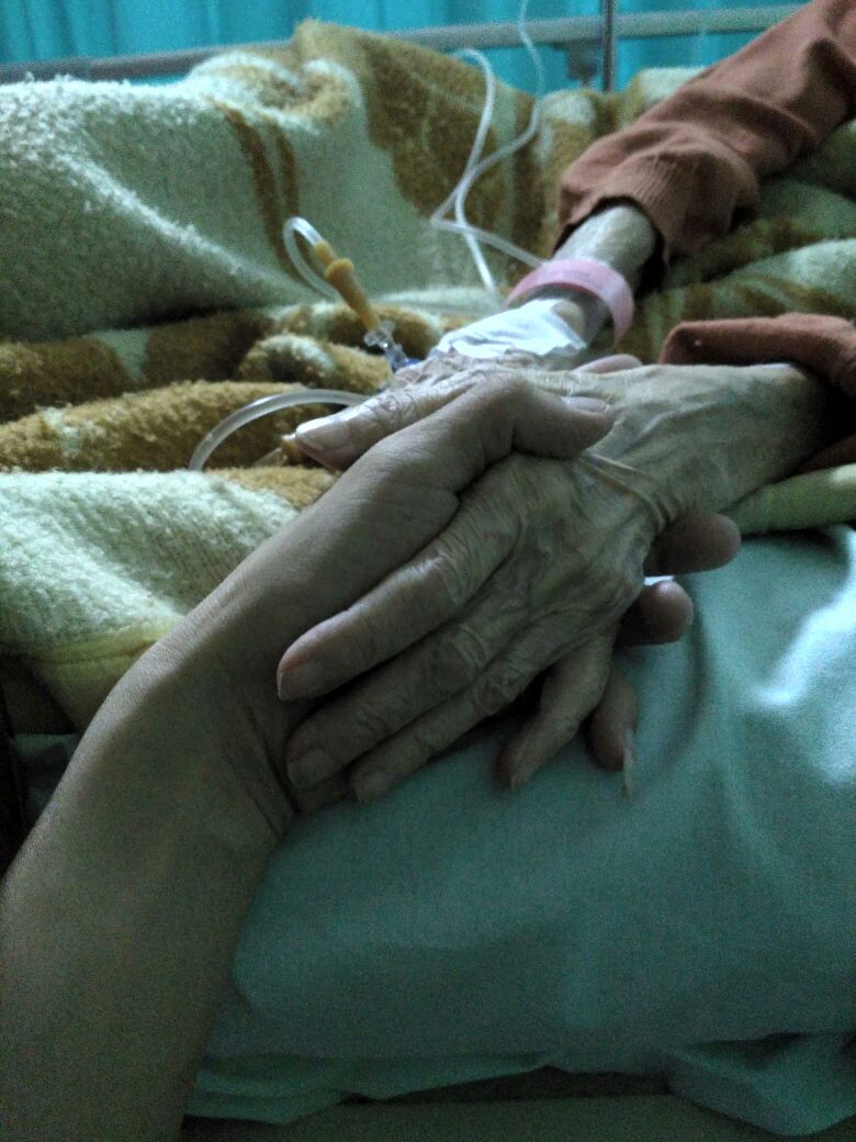 demynchi's tweet photo. And I will hold Your hand as you hold mine when I was a baby ... https://t.co/HQWG579wmC