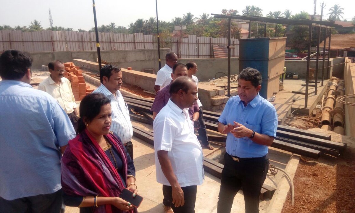vinod_palyekar's tweet photo. Inspected beautification @ Anjuna beach carried out by #ToursimDepartment.
#GoaForward
#SiolimForward
#AnjunaBeautification https://t.co/QyufFLB8MG