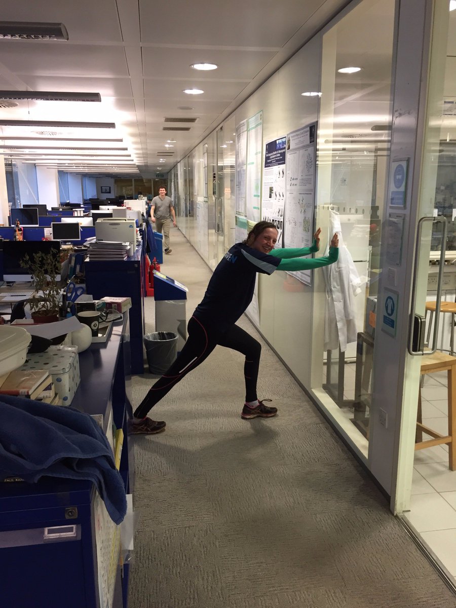 HLAGroupOx's tweet photo. Science and post-run cooldown. Perfectly compatible for our newest run-mate: ferocious Laurel. #keepmoving #labrun #worklife with Lorel Scriven, @ReneeHaver and @MichelRickhaus https://t.co/wMUrg4YNjt