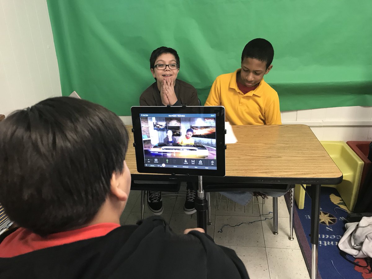 tli_teacher's tweet photo. Replaced my traditional 3 branches of government mobile with digital storytelling. #IamEPISD #mylastclass https://t.co/ZxXTbZun7D