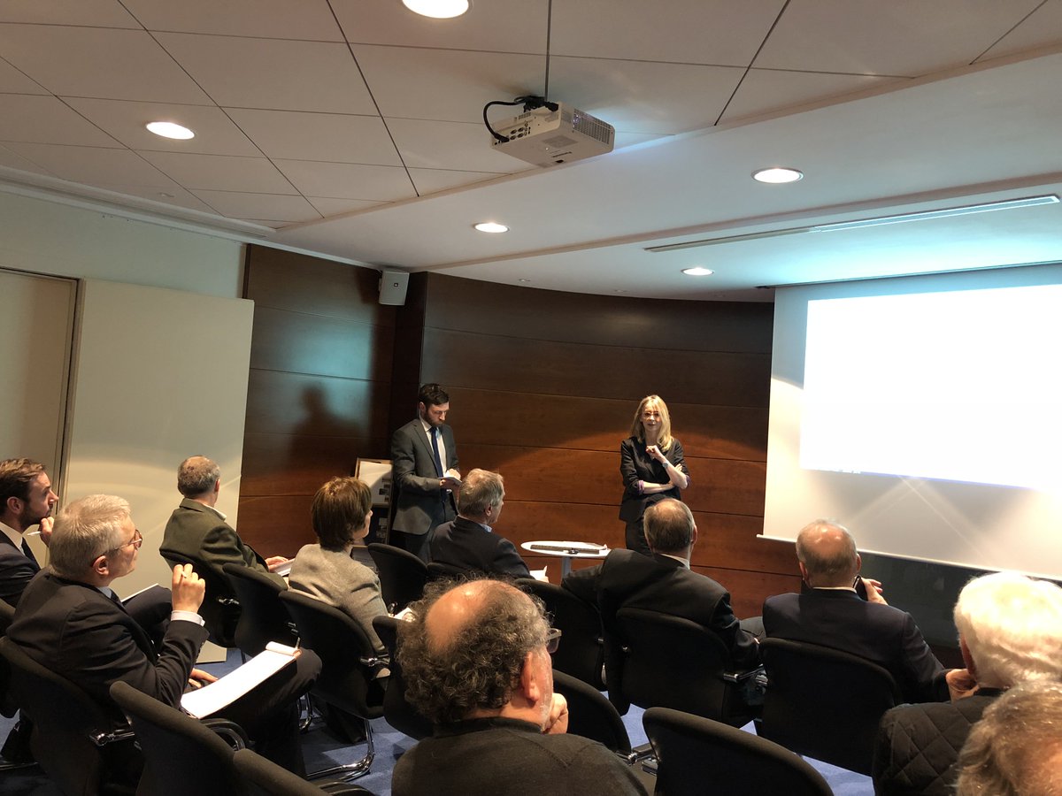 meeschaert's tweet photo. #LiveTweet En direct, @elise_moras, Directeur des études Ingénierie Patrimoniale et Nicolo Acquari, Ingénieur patrimonial de Meeschaert Gestion Privée. #LoideFinances https://t.co/uvnV1M2IRn