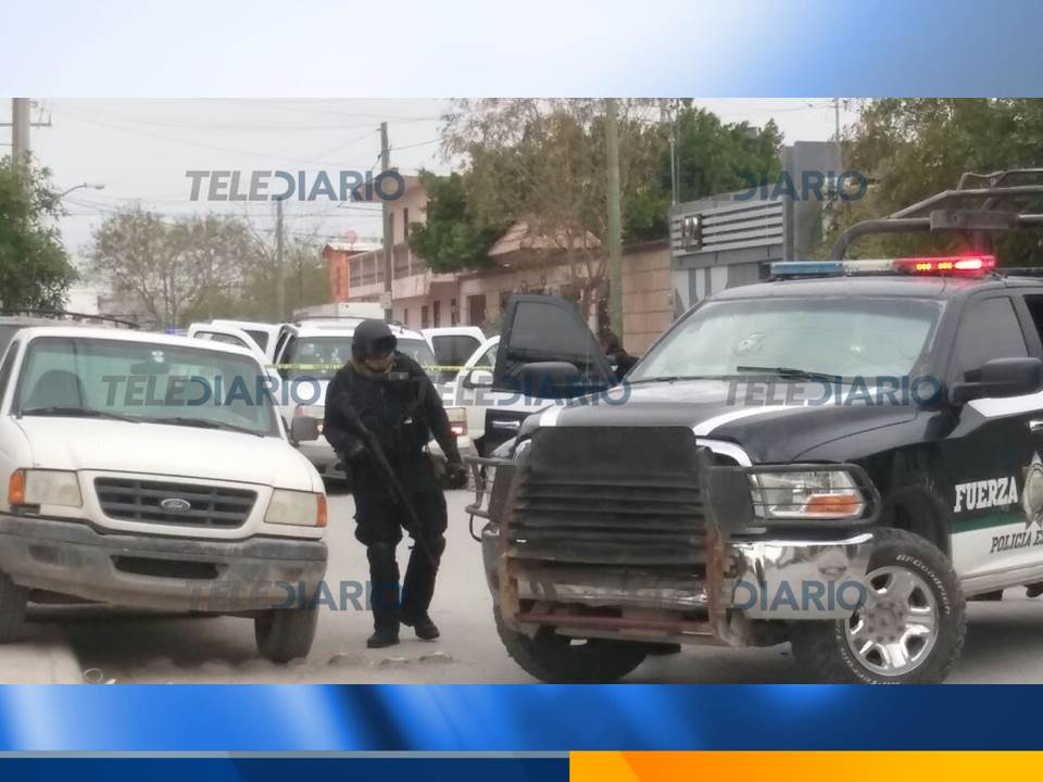 TDReynosa's tweet photo. EN LA COLONIA TAMAULIPAS DE LA CIUDAD DE #REYNOSA SE LLEVO A CABO UN ENFRENTAMIENTO ENTRE PRESUNTOS DELINCUENTES Y ELEMENTOS ESTATALES, VARIOS VEHÍCULOS RESULTAN CON DAÑOS SIN CONOCER AUN EL NUMERO DE VICTIMAS. https://t.co/4lImiPOMcf