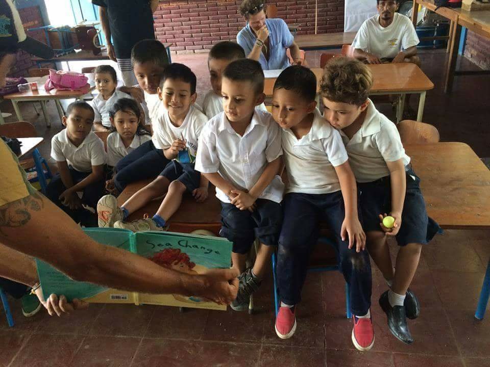 EricEdward33's tweet photo. Working with #kids, all around the world, to make for a better future...
@WavesNotPlastic.org
#AllTheWayToTheOcean
#SeaChange
#ocean #plastic #pollution #water #education #beach #teach #books #inspire #parents #health #film
@joel_harper3 @alltheway2ocean
#WavesNotPlastic.org https://t.co/bParpeevqp