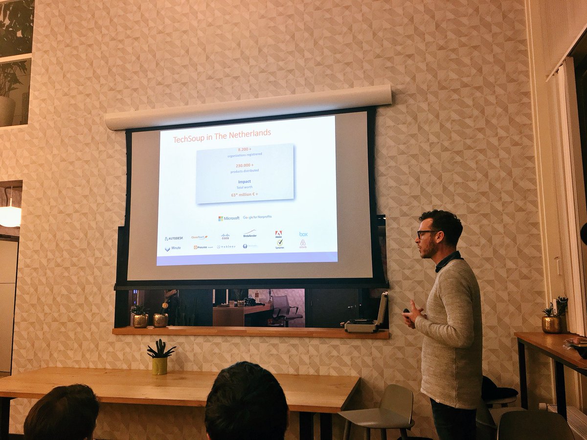weberelm's tweet photo. First meetup from @NetSquaredAms, Pascal Dijkman of @techsoup_nl about how 800 non-profits use digital technology and manage their IT #Tech4Good #net2 @TechSoup https://t.co/gAujFxvGsR