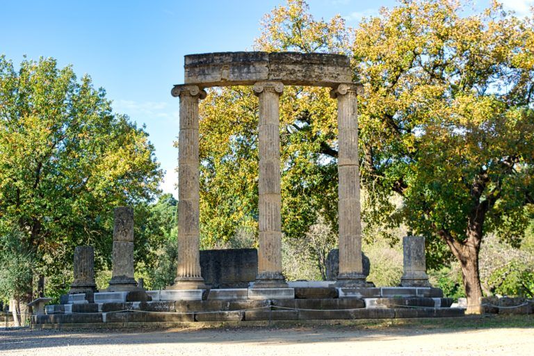 AthirstNomad's tweet photo. Athirst 4 a day #trip to #Ancient #Olympia and #Foloi #Oak #Forest in #Peloponnese, #Greece?
read more: https://t.co/27D5Kmn6k1
@DiscoverGRcom @VisitGreecegr @travelbloggersG https://t.co/hCUlsMJbwz