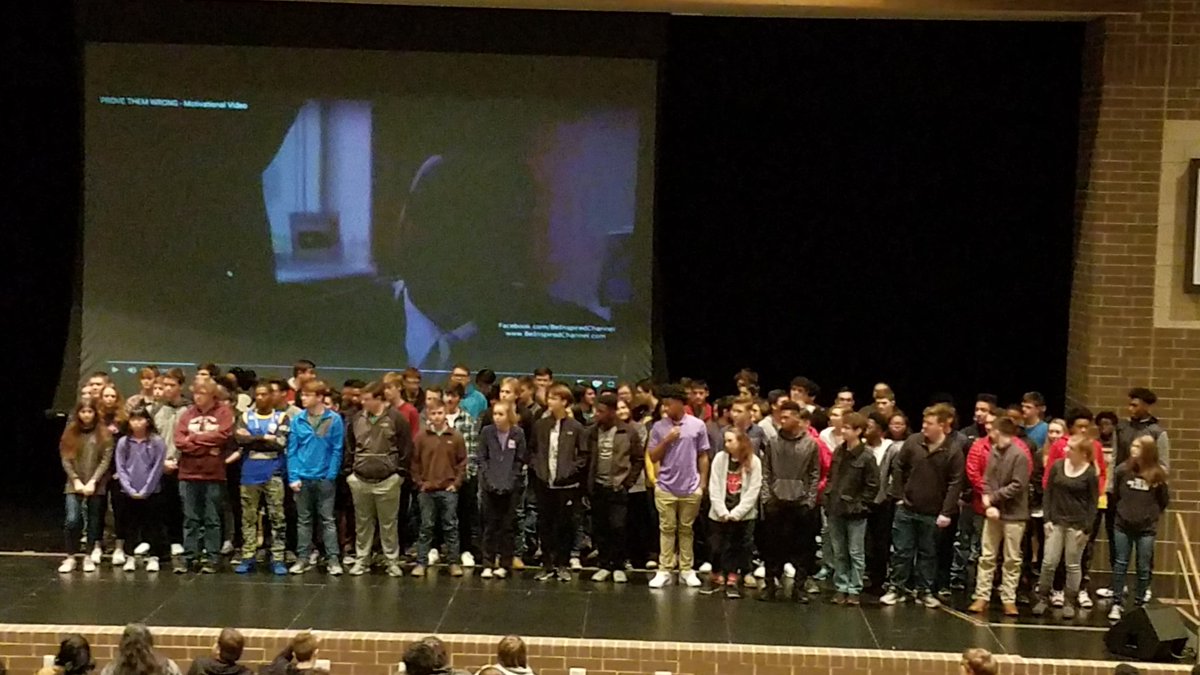STEMAcademyJHS's tweet photo. 2nd quarter  assembly for HONOR ROLL  IN STEM ACADEMY.  #otr #hitthebooks #canestem @JeffFlanigan https://t.co/DRyhY6APgQ
