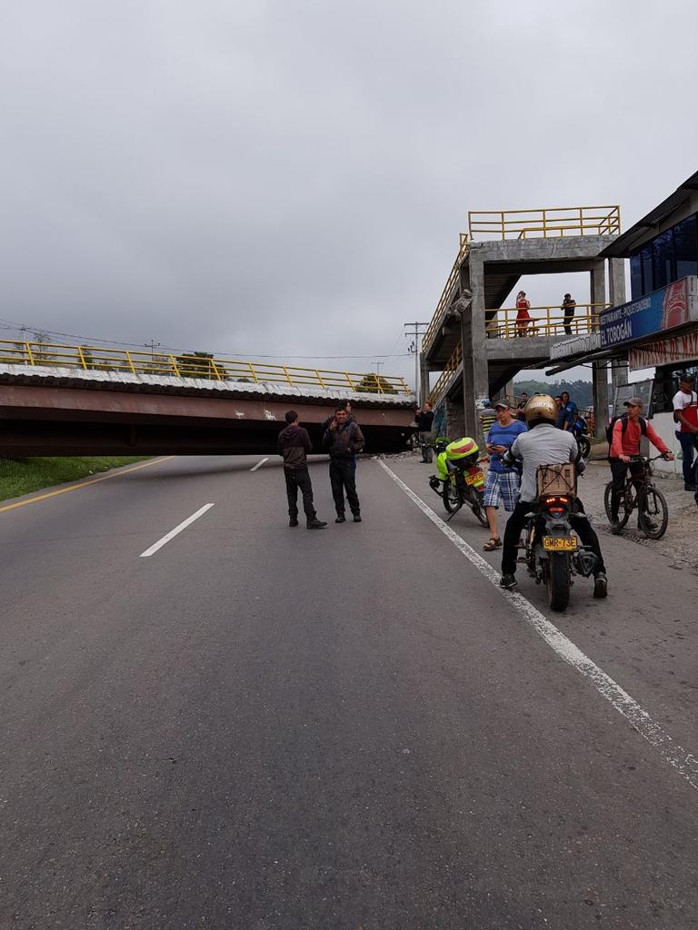 icecigom's tweet photo. Qué es lo que está pasando con la ingeniería colombiana? https://t.co/G6g0mJd0Tq