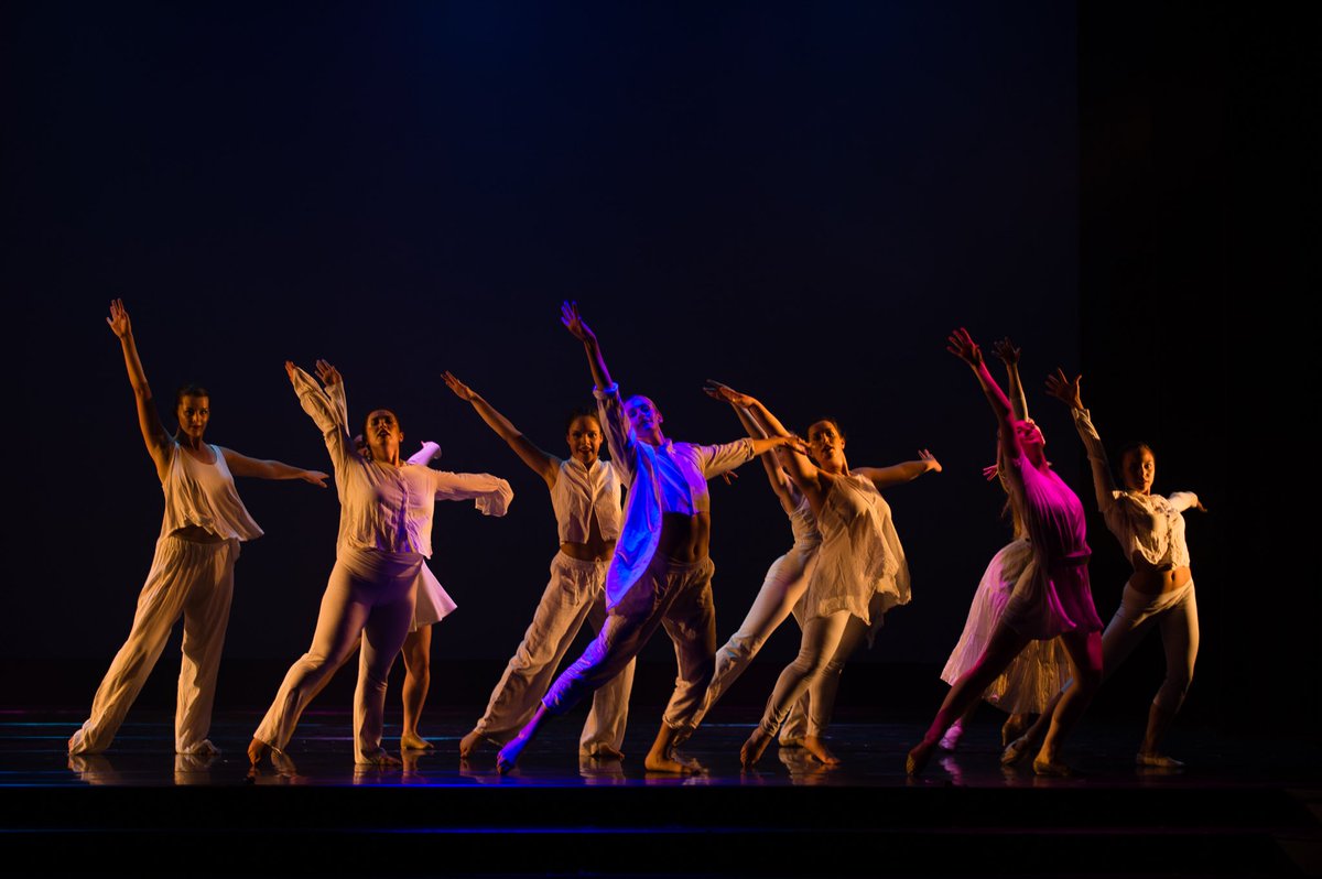 CP_Orchesis's tweet image. Thanks to Heather Gray Photography for these awesome photos from ‘80s Mix Tape! Three more chances to see this show: 1/25-1/27 at 8pm in Spanos Theatre at @CalPoly Don’t miss it!!! 🎟✨🎟✨🕺🏽💃🏼👀#80smixtape #CalPoly #CalPolyProud #calpolyspotlight
