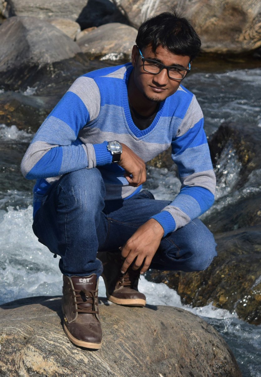 WProxing's tweet image. I love myself 😊😊😊😊