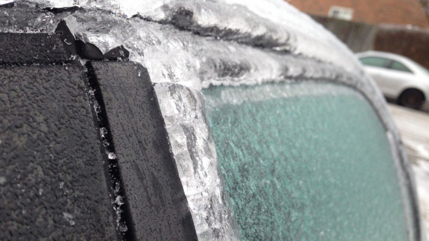 ICYMI: Freezing rain warning ended but roads still slippery & wet around Ottawa bit.ly/2DBPwDB https://t.co/VRwlML2cib