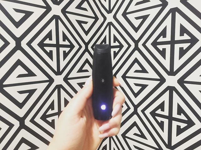 namastevapes's tweet photo. G Pen Elite #vapeon #vapelife #vapefam #vaporizer #vapelife #vapes #vapedaily #vapeshop #grenco #grencoscience #gpenelite #vaped #gpen https://t.co/KNBg5nbtvO https://t.co/vbbeuk67DE