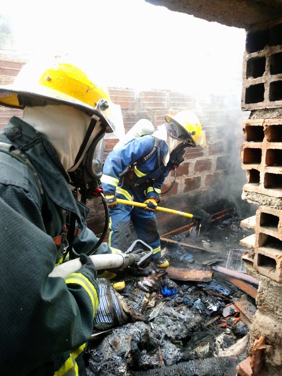DNBomberosCol tweet picture