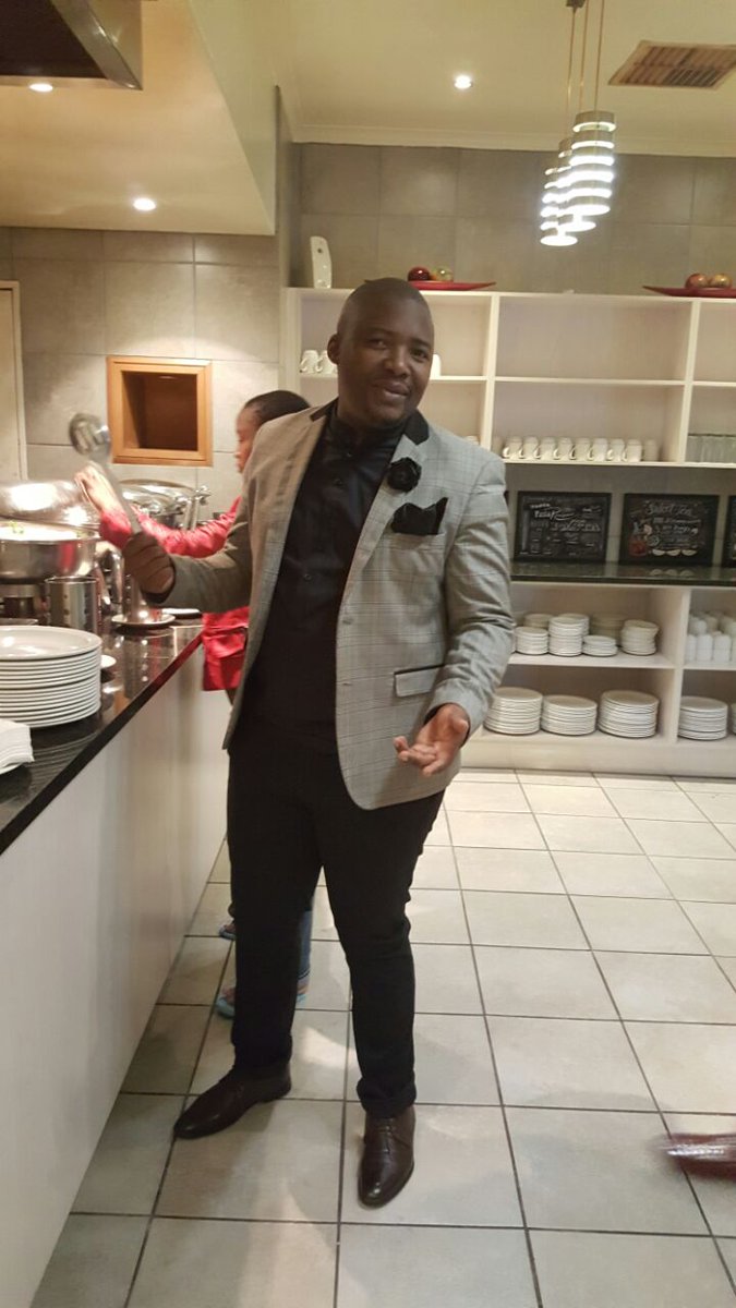 sirnkati's tweet photo. No matter how you feel
Wake up, Dress up, show up and most of all never give up
#Mac_d/Lionson https://t.co/Rx3kQ7vY9i
