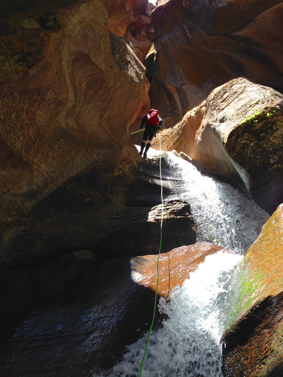 North_Wash's tweet photo. With as little snow that has come, hopefully there will be enough run-off for our wet canyons in the Spring. #snowpack #canyoneering #springtime #needadventure https://t.co/vBSoT0AcmC