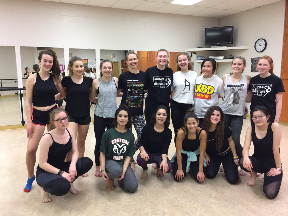 Thank you Kelly Aarts from <a href="/danceaarts/">Dance Aarts Academy</a> for teaching us a fun and challenging jazz class today! <a href="/stratcentralss/">Stratford Central S.S.</a>