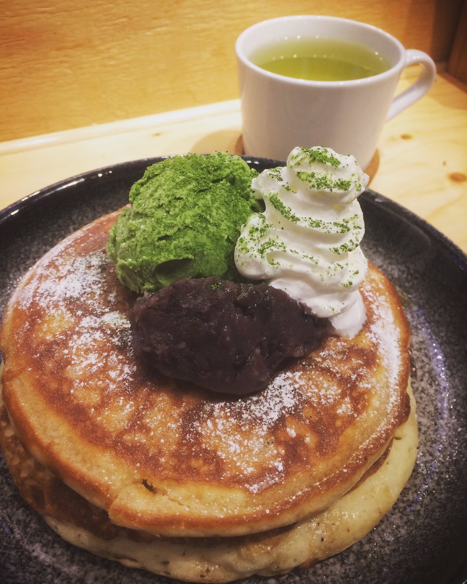 ippukutea's tweet photo. @ippukuteahouse #york ⭐️ #japanese MASSIVE #fluffypancakes  with @ippukutea #matchaicecream made by the #icecream #magicians @liccyork 🍦😊💗 https://t.co/FNtYVlqaYO