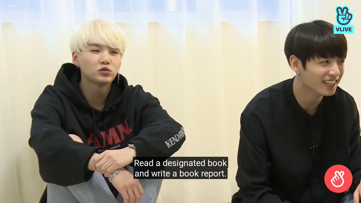 httpgl0ss's tweet photo. YOONGI: read a designated book and write a book report (for punishment)

BTS: WOAH THAT'S GOOD!!!

these boys thinks that book report is the greatest punishment ever and if they ain't relatable enough for your ass im gonna kick it

#BTS #BTSRunEp37 #Suga #RelatableBTS https://t.co/WO1qyNsDfg
