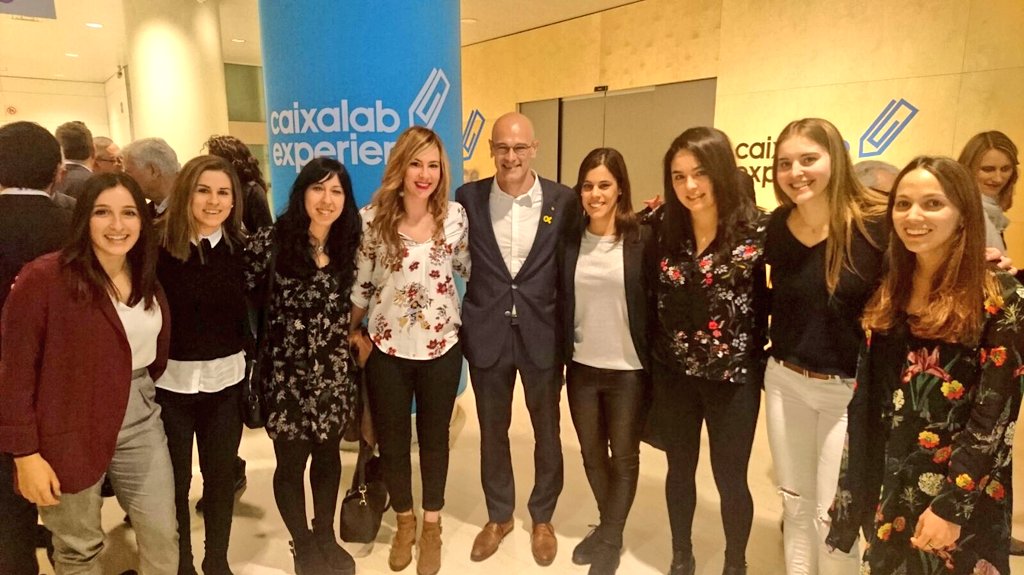 Màxima admiració a <a href="/raulromeva/">Raül Romeva i Rueda</a> 🎗️Tot un honor compartir una gala amb tu! GRÀCIES!!  <a href="/UFECcat/">Unió de Federacions Esportives de Catalunya</a> <a href="/cpvoltrega/">Club Patí Voltregà-Movento Stern</a>