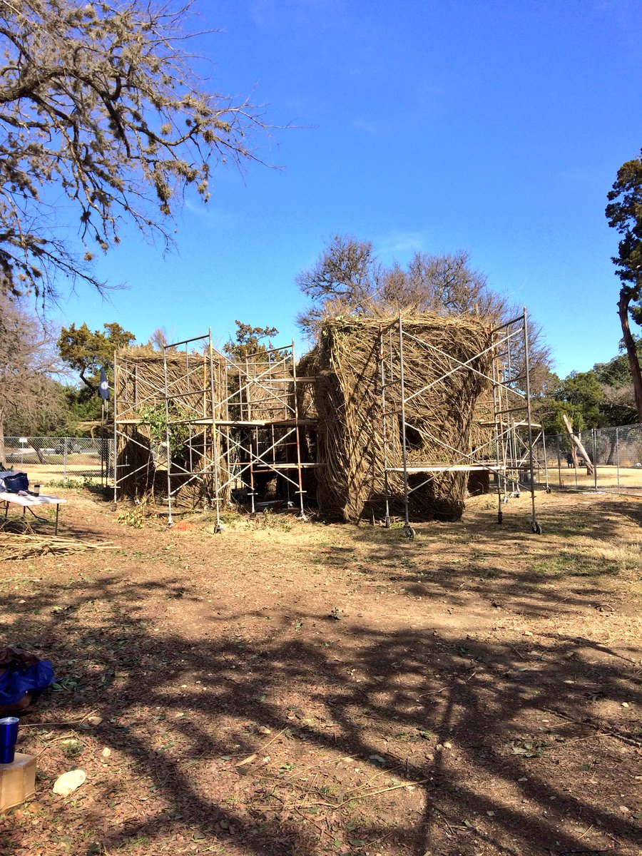 lookthinkmake's tweet image. The whimsical #stickwork sculptures are taking shape at @PeasePark! 🐿