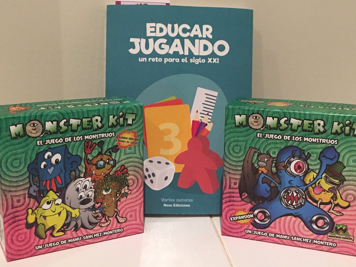 jonathanesclu's tweet photo. Ya tengo en mis manos mi #MonsterKit de @manuparadas y el libro #EducarJugando. Gracias @verkami y @Ojoaldado por la gestión. Ahora a ponerlo en práctica😉 #OtraEducacionEsPosible #NuevosRetos https://t.co/fFvuFsJebe