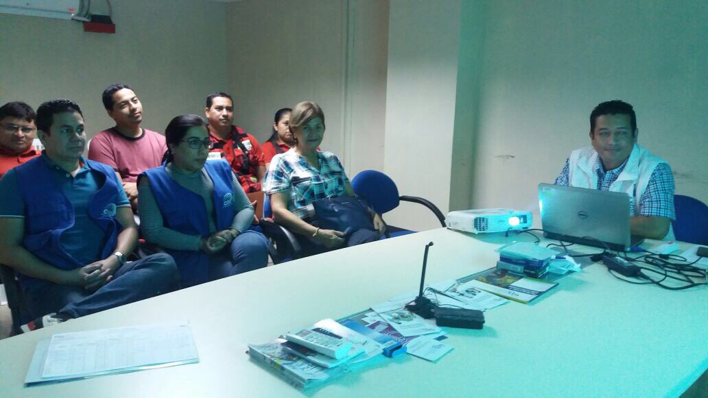 ParticipLosRios's tweet photo. Capacitación de #RendicióndeCuentas2017 a Medios de Comunicación y Entidades del Estado https://t.co/cRBBiWqmAX