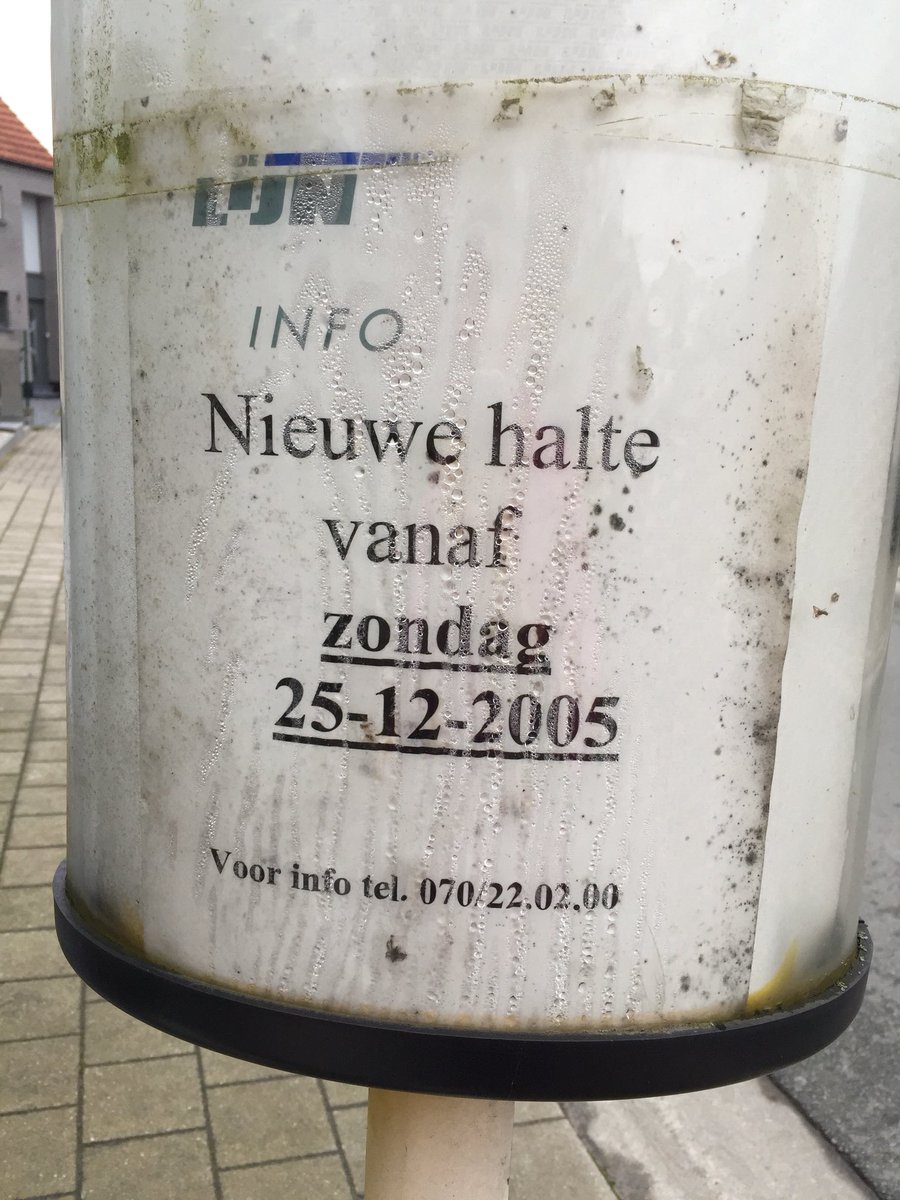 Xaicodog's tweet photo. Dat moet wel een HEEL duurzame halte zijn. Als mijn kledij ook zo lang nieuw bleef was ze al 7x uit de mode. Tellen ze bij @delijn in lichtjaren of zo?! https://t.co/dnDzAZS2Sv