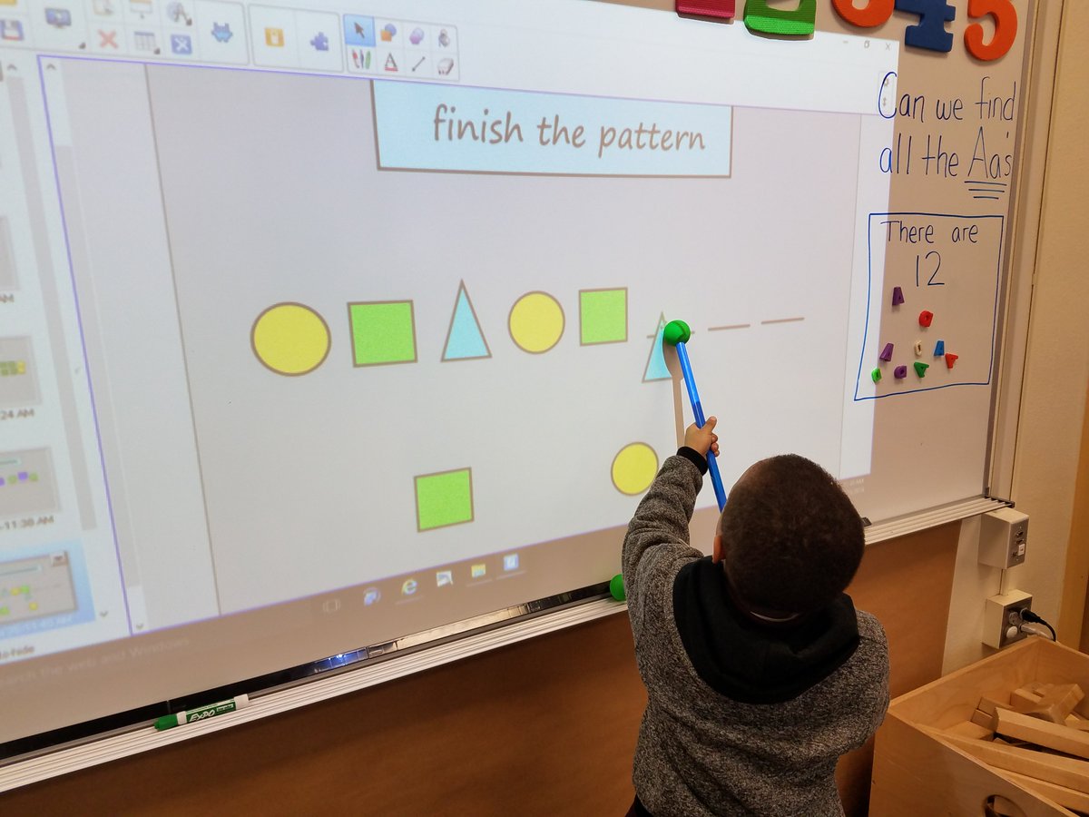 PreKRocketeers's tweet image. Working on copying and completing patterns during transitions today. #learningpatterns #usingallopportunities