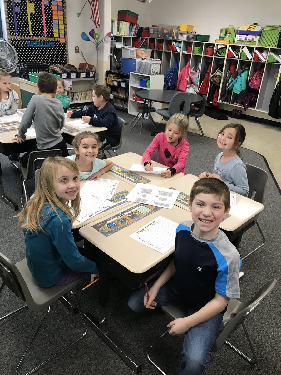 JmccabeMccabe's tweet photo. Reviewing arrays and synergizing #MortonElstars https://t.co/V2jPnhHaMb