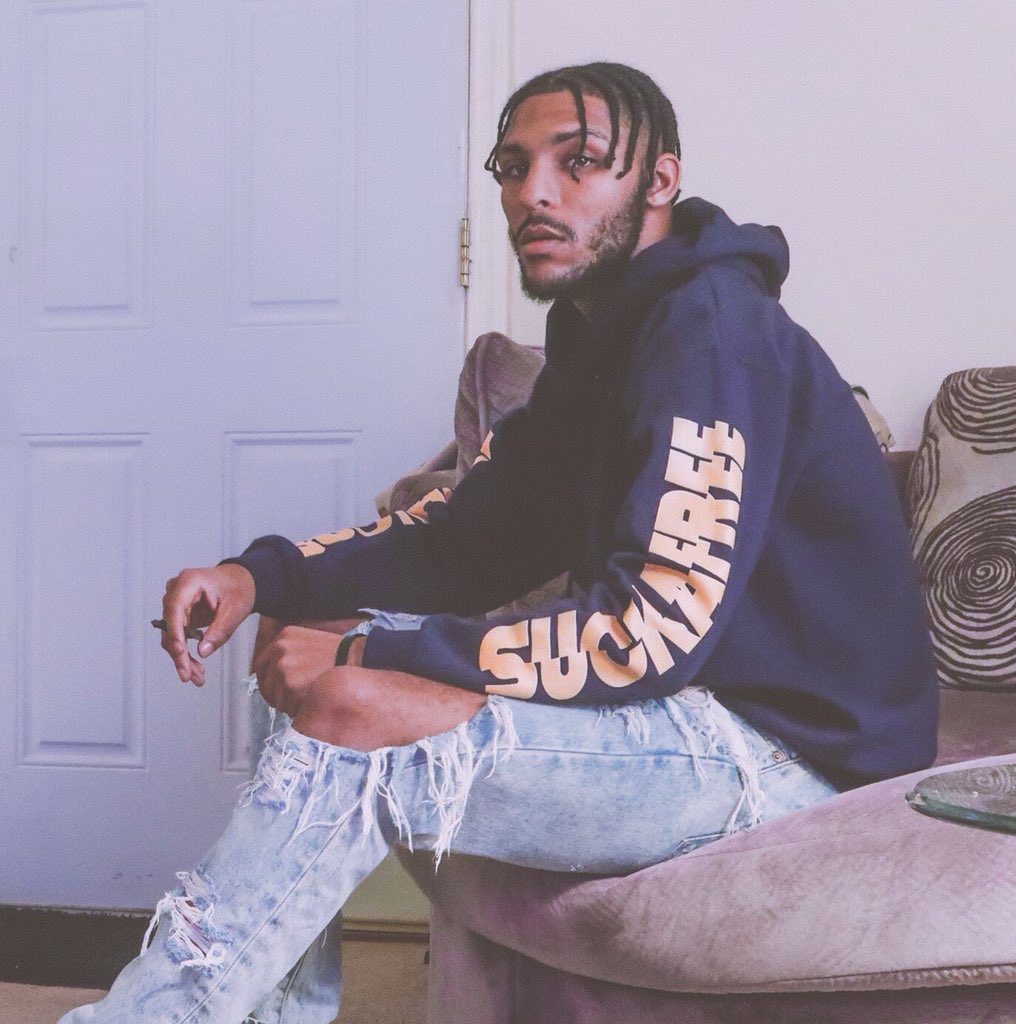 Fletchx92's tweet image. #STAYSUCKAFREE