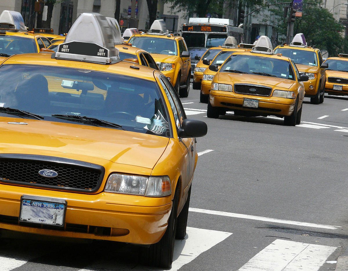 The Phoenix Fire Department is using taxis to transport non-emergent patients to hospital, preventing patients from having to pay large ambulance bills and keeping staff and ambulances available for emergency situations. ow.ly/V1SQ30hS33f <a href="/EMS1/">EMS1</a>