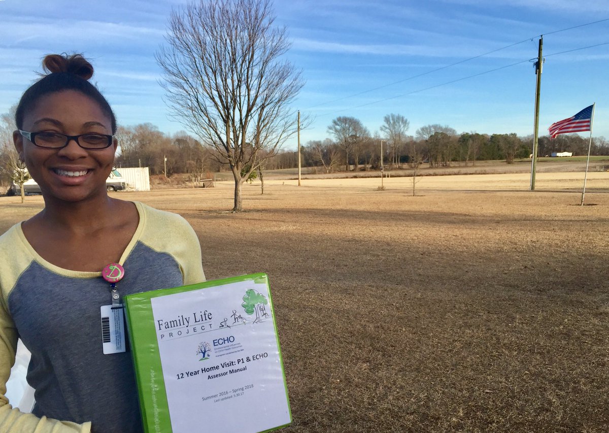 meriahdejoseph's tweet photo. Getting a quick break from city life to spend time in the NC countryside — tagging along on some home data collection visits with our UNC Family Life Project team! #familylifeproject #FLP #ECHO https://t.co/axXnC8GgWW