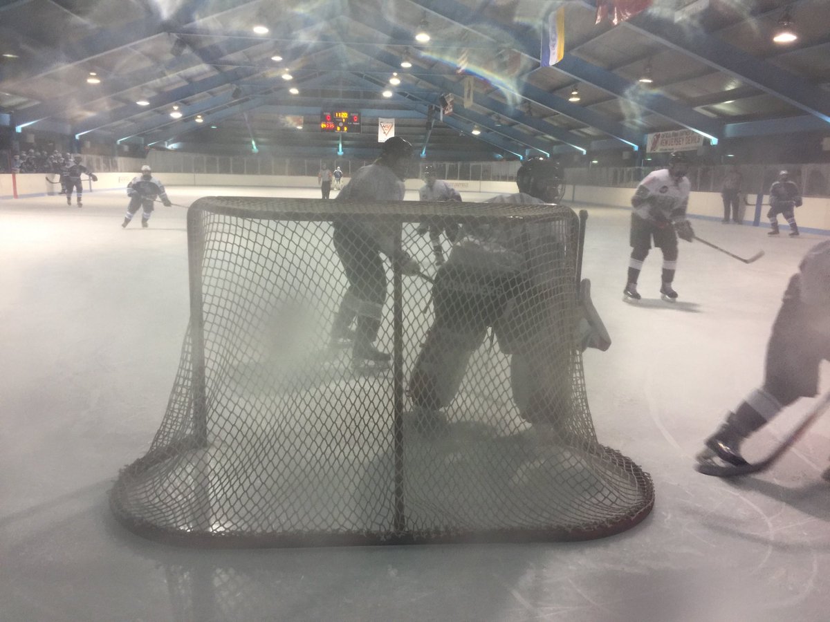 Hockey_Clan's tweet photo. CBA power-play goal! Jake Milone finishes the play started by Dean DiFazio and Contessa to make it 4-1 with 8:17 remaining. Shots 33-11 Yikes! @CBAColtsHockey @CBAColts @ShoreConfHockey #WeAreCBA #CBAvsSPP #NJHockey https://t.co/dsSV54LYn9