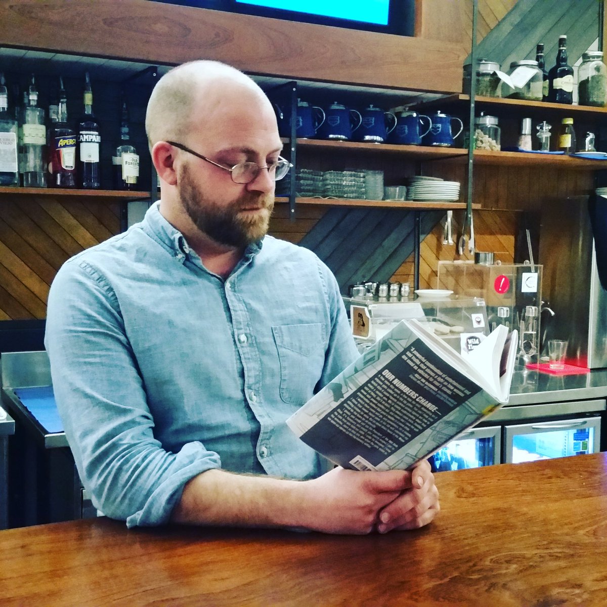 watershedithaca's tweet photo. Hey #twithaca Did you know we have a free library at the Watershed? It's true! #freelibrary #booksanddrinks #readinginbars https://t.co/1BXuu5jHy4