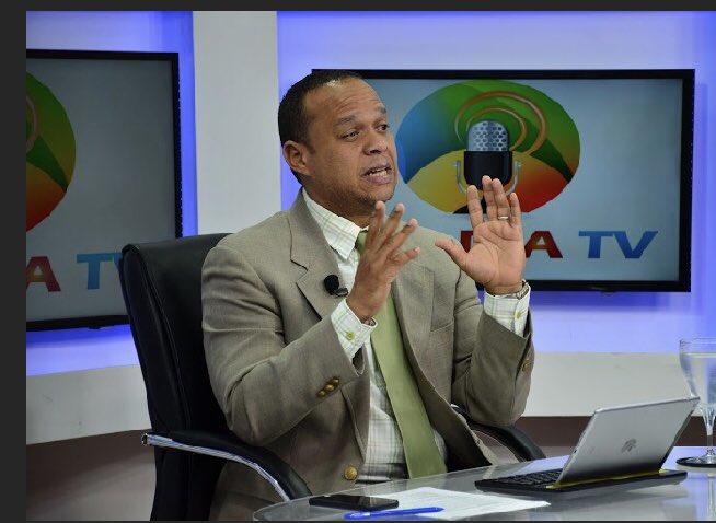 Agradecemos el favor de su sintonía. Nos reencontramos mañana de 6 a 7 de la noche por hilandofinotv.com, en su programa Día Día TV, producido y conducido por <a href="/alfredodelacruz/">Alfredo de la Cruz C</a>