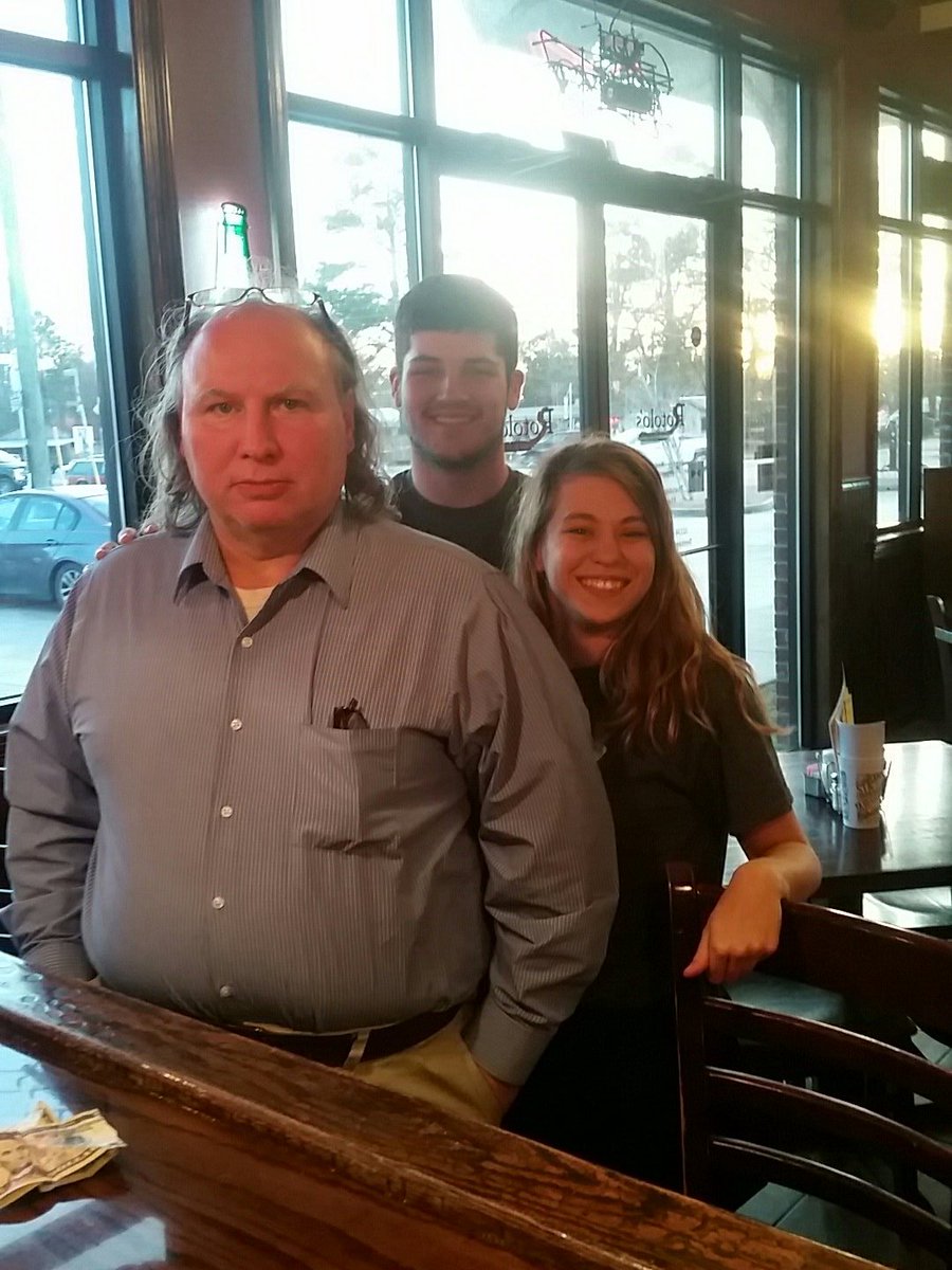 RotolosWatson's tweet photo. Come join our staff and our favorite regulars for our weekly beer specials. 2.50 pints of Abita until 9 tonight! https://t.co/w0z0N9YdSw