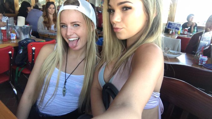 This time tomorrow, I’ll be in Vegas with one of my favorite people having the week of my life with @MotleyModels