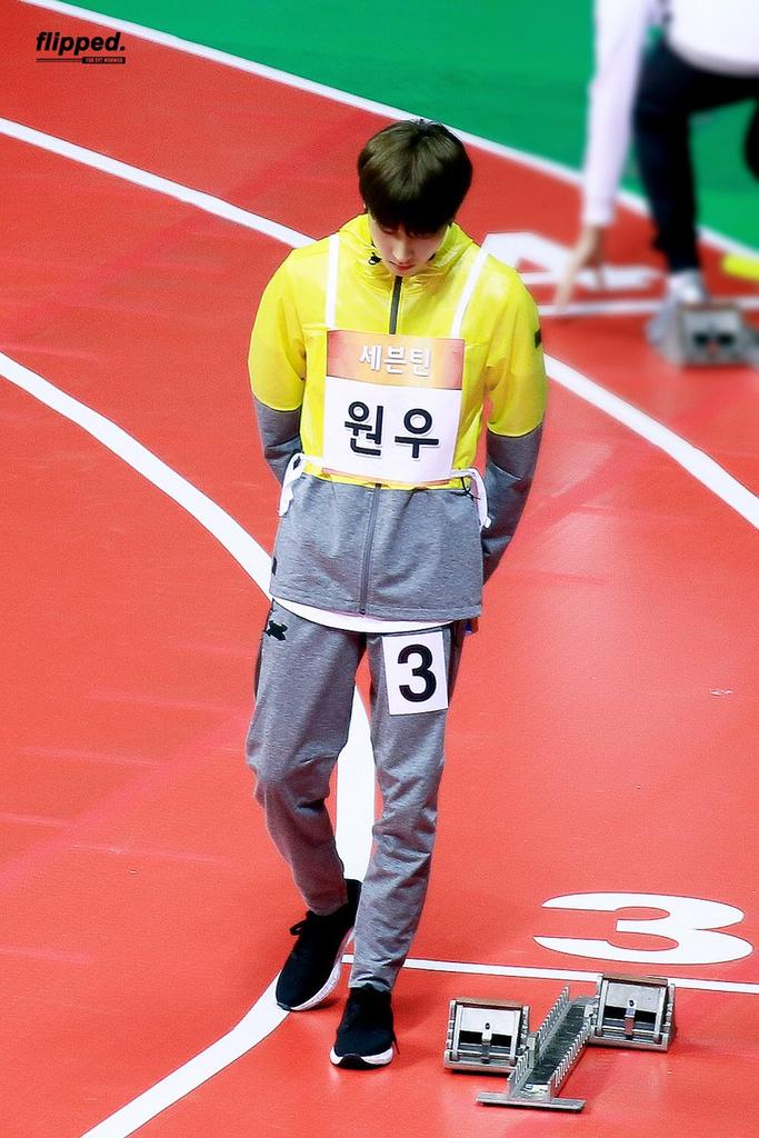wonwoopictures tweet picture