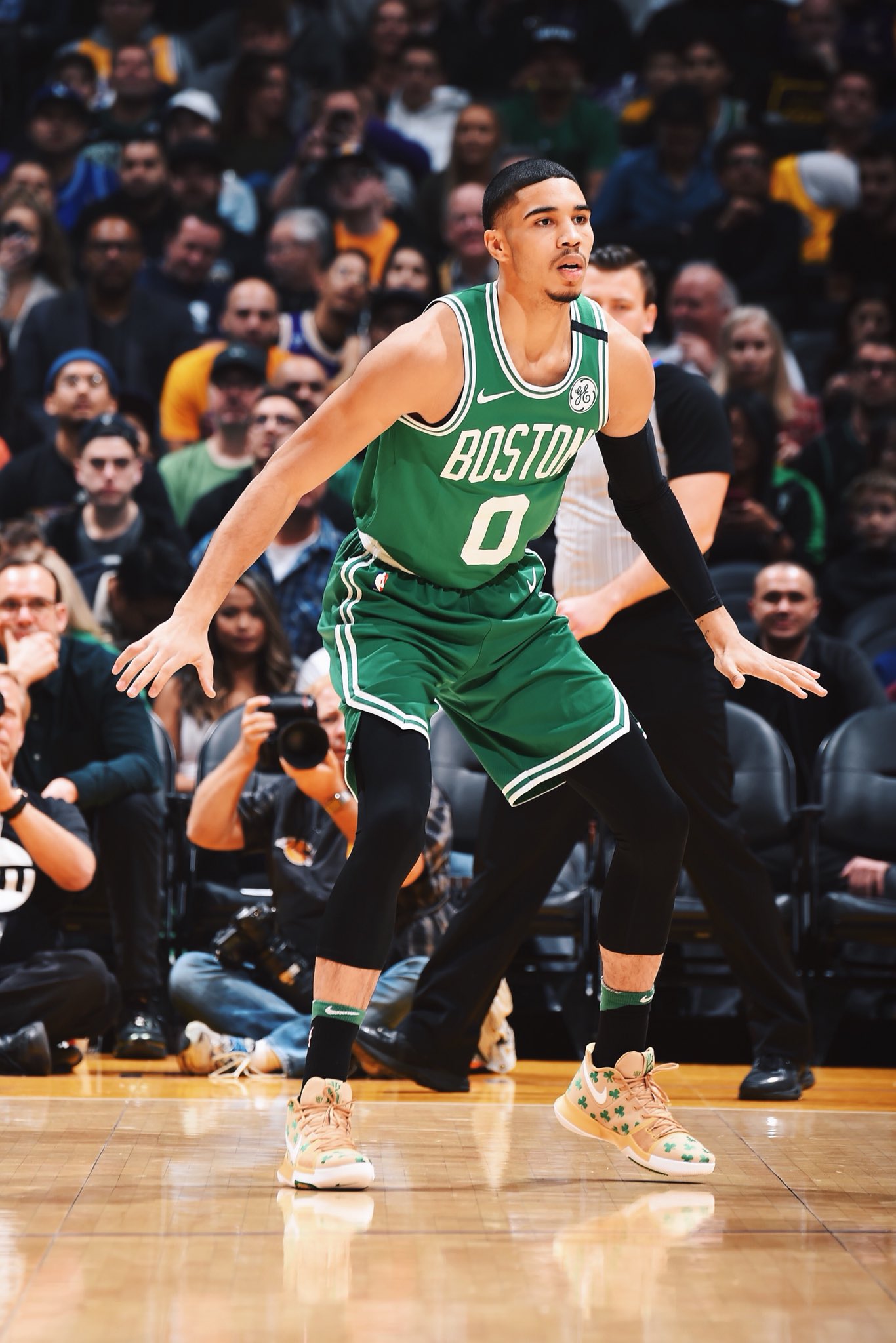 Kyrie 3 boston celtics sale