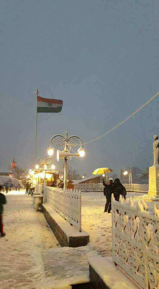 a4applenews's tweet photo. #Panormic View of #Shimla #Hills after #Snow https://t.co/QYLMdLtXhO