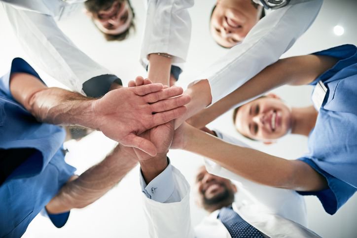 GreystoneHCM's tweet photo. #Collaboration is always possible with #respect, #empathy and flexibility. CEO Connie reflects on what we can learn from the recent #governmentshutdown. #TipTuesday https://t.co/IUVfXgFx7l https://t.co/ihVP4fiHdx