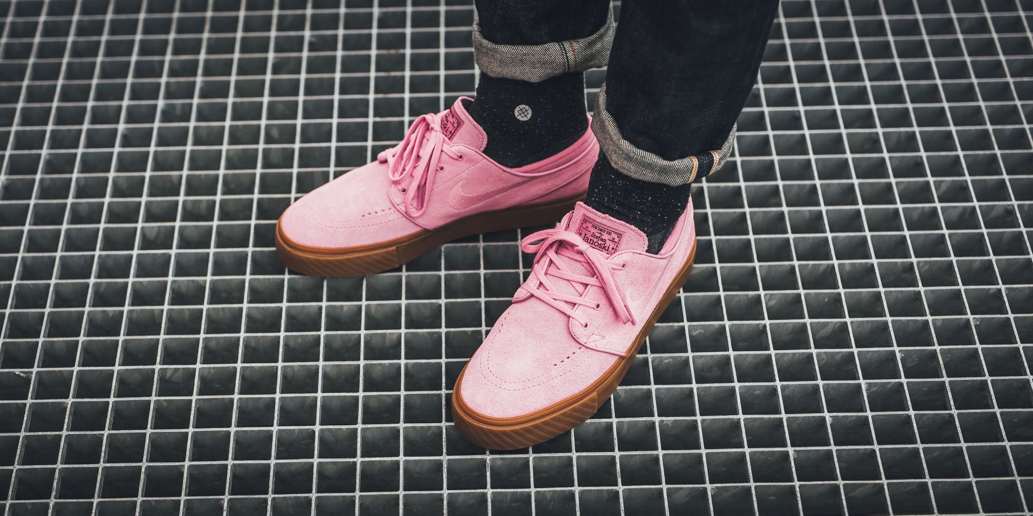 Nike sb stefan janoski elemental pink sale
