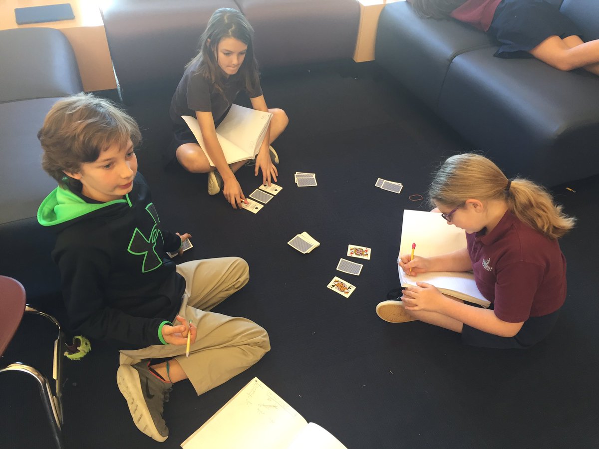 ibmisstitus's tweet image. Ss loved competing to see which team could get the largest sum through adding decimals! ☺️🙌 #waexcels #Mathematicians #pypmaths #inquirymath #ibpyp #mathgames