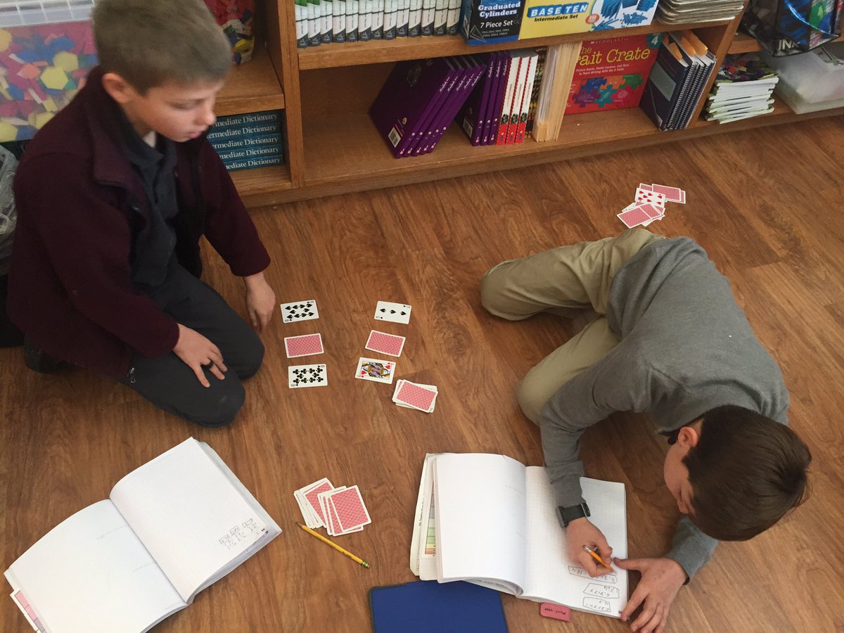 ibmisstitus's tweet image. Ss loved competing to see which team could get the largest sum through adding decimals! ☺️🙌 #waexcels #Mathematicians #pypmaths #inquirymath #ibpyp #mathgames