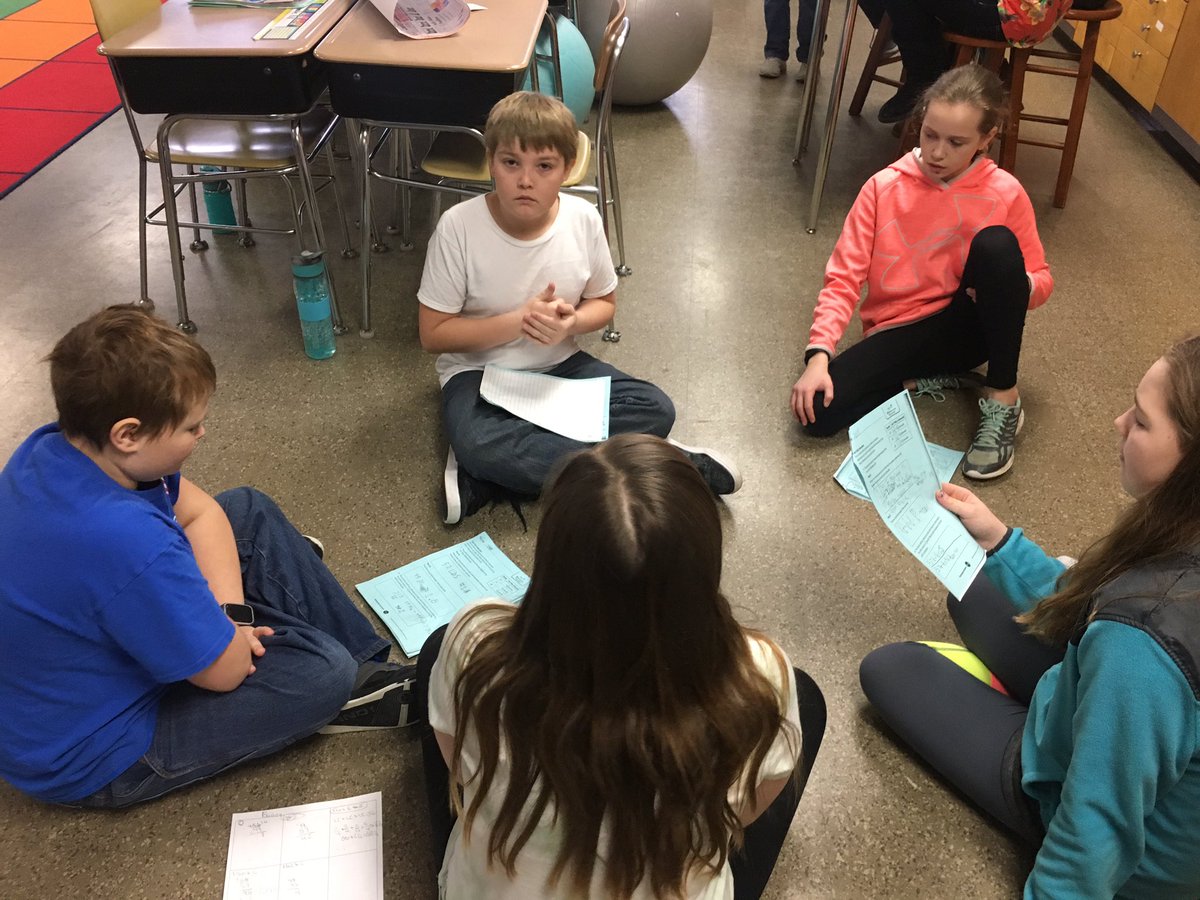 5thGradeKaasa's tweet photo. These students had a lot of "Aha" moments when discussing fractions used in story problems today! ➕➖💡🙋🏼‍♂️ #ALASconnectED @ALASconnectED https://t.co/EpEGq5PS1p