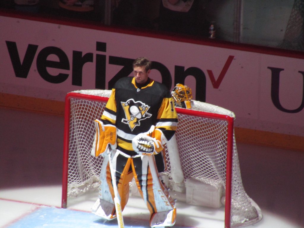 nation_burgh's tweet photo. Casey DeSmith continues to be 🔥🔥🔥🔥 for the Penguins in net. 3 straight starts, and another solid period so far, -DH https://t.co/BaqySmIEMz