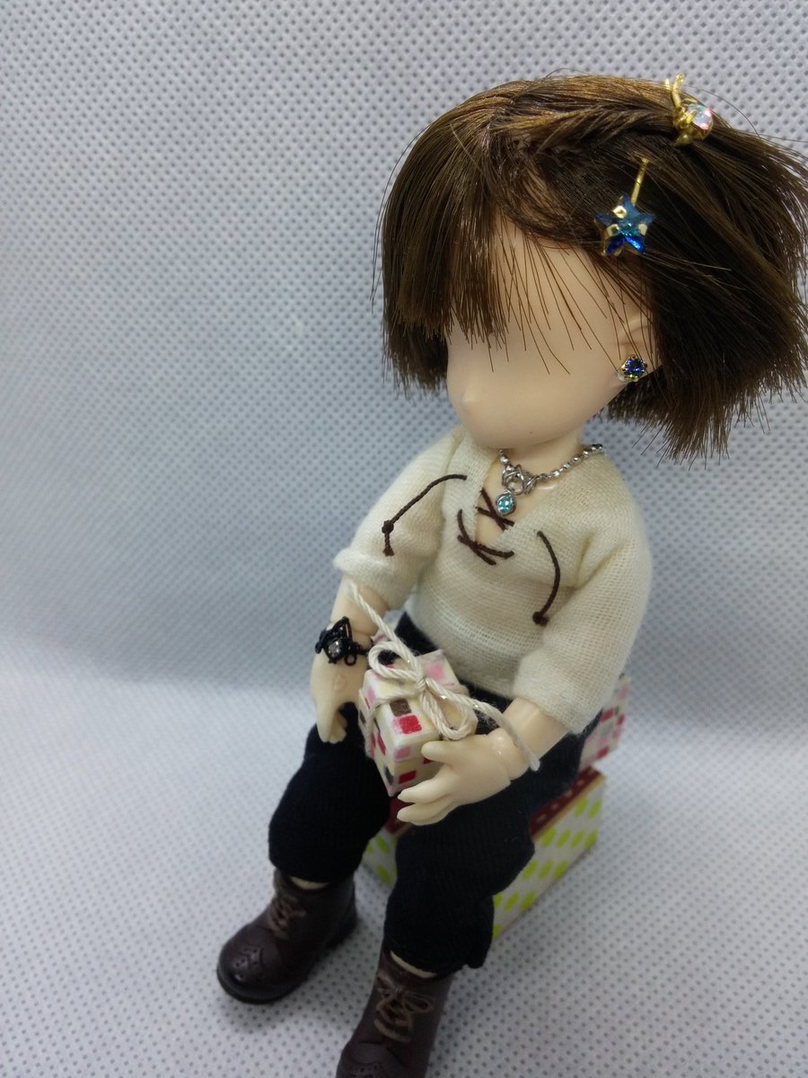 Chiwango_Shop's tweet photo. プレゼントボックスと一緒にカシャッ
ネックレス3色です。
minneに出品中です。
#ハンドメイド #オビツ #オビツ11
#ドール #ビーズ #アクセサリー #minne #bjd #hanbmade #dollstagram #doll #dolls https://t.co/qnCbtbOL7Y