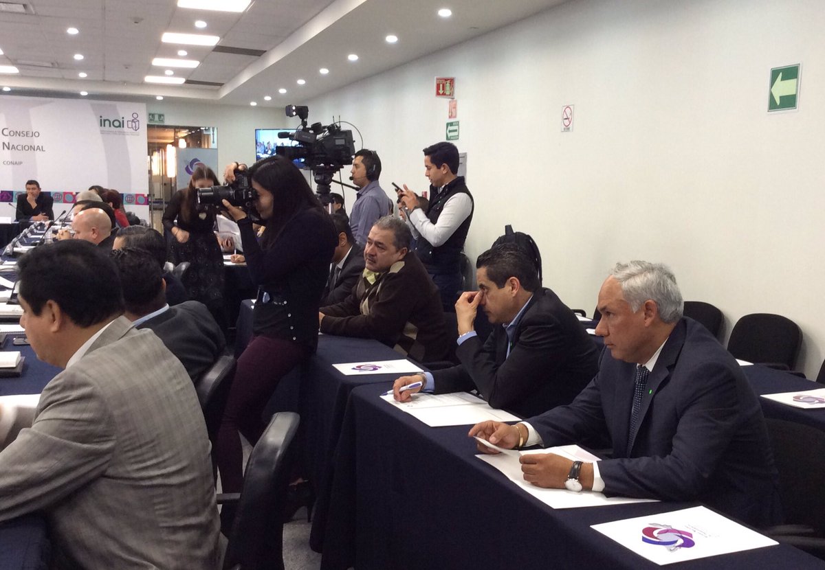 InfoCdMex's tweet photo. #EnVivo El comisionado del @InfoDF, @lfsanchezn, presente en la Primera Reunión Extraordinaria 2018 del Consejo Nacional del #SistemaNT https://t.co/nn7EuGuKrb
