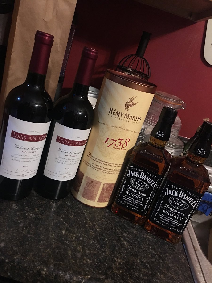 ashtynsmith09's tweet photo. I send @CodyDarrah4 to the liquor store to get a bottle of @JackDaniels_US and this is what he comes home with @remymartinUS #youdabesthunny 💗💗 https://t.co/R11sdspkZn